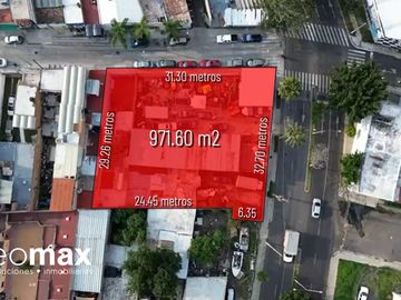 Excelente Terreno Habilitado Como Taller Viable Para Vivienda Vertical, Uso de Suelo H2 y H3