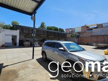 Excelente Terreno Habilitado Como Taller Viable Para Vivienda Vertical, Uso de Suelo H2 y H3