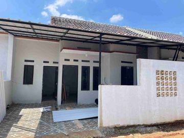 Lokasi pinggir jalan.. harga 200 an
