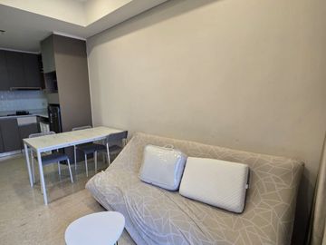 Disewa Apartemen Gold Coast PIK 1BR, 51m2, Full Furnished