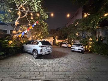 Dijual Rumah dan Cafe JL RC Veteran Bintaro Jakarta Selatan