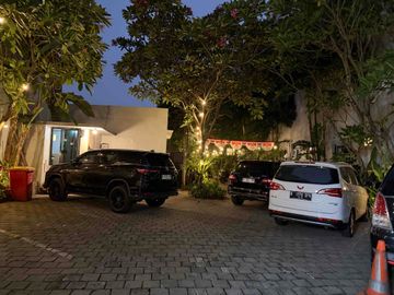Dijual Rumah dan Cafe JL RC Veteran Bintaro Jakarta Selatan