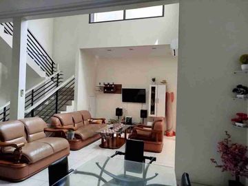 Dijual rumah di citra gran cibubur