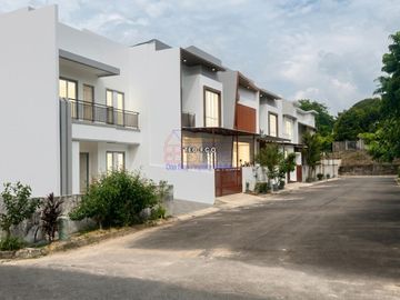 Rumah Hook Villa Rafflesia Batam Center 2 Lt Siap Huni