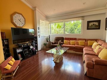 Casa Amplia de Estilo Contemporáneo en la Zona Esmeralda de Atizapán de Zaragoza