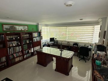 Casa Amplia de Estilo Contemporáneo en la Zona Esmeralda de Atizapán de Zaragoza