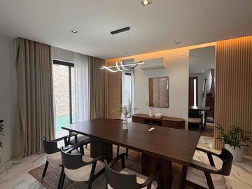 For Rent 6 abedrooms With Swimming Pool