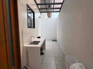 For Rent 6 abedrooms With Swimming Pool