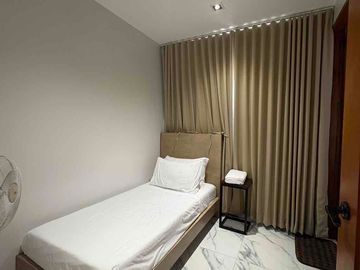 For Rent 6 abedrooms With Swimming Pool