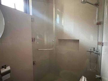 For Rent 6 abedrooms With Swimming Pool