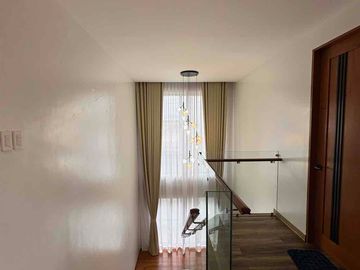 For Rent 6 abedrooms With Swimming Pool