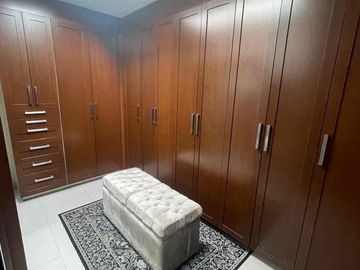 CASA EN RENTA DE UNA PLANTA EN COLINAS DE GRAN JARDÍN zona norte