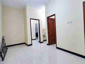 GUDANG ATAU RUKO ATAU TEMPAT USAHA STRATEGIS DEKAT KE BANDARA DAN SOLO KOTA