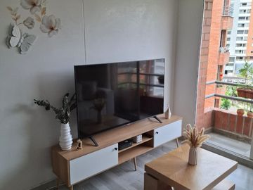 APARTAMENTO EN ARRIENDO EN EL POBLADO LOMA SAN JULIAN