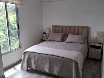 APARTAMENTO EN ARRIENDO EN EL POBLADO LOMA SAN JULIAN