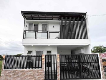 Brand New 3 bedrooms Fully Furnished