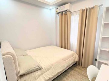 Brand New 3 bedrooms Fully Furnished