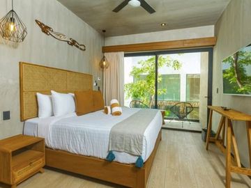 Estudio amueblado con historial de rentas vacacionales, spa, rooftop con alberca infinity, Art walk, cine al aire libre, en avenida Cobá, Tulum en ven