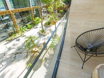 Estudio amueblado con historial de rentas vacacionales, spa, rooftop con alberca infinity, Art walk, cine al aire libre, en avenida Cobá, Tulum en ven