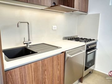 Penthouse con terraza privada, jacuzzi en rooftop, en residencial privado, venta