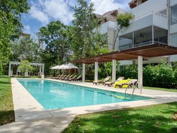 Penthouse con terraza privada, jacuzzi en rooftop, en residencial privado, venta