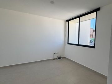 Estrena en RENTA Casa en Alella Zibatá