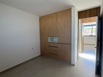 Estrena en RENTA Casa en Alella Zibatá