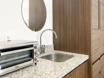 Departamento con lock-off, balcón con vistas a la naturaleza, en venta