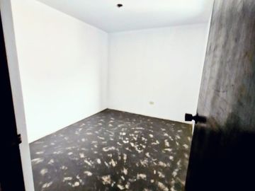 SE VENDE AMPLIO TRIPLEX 170.00 M2 EN URBANIZACIÓN SANTA ISABEL, DISTRITO DE CARABAYLLO