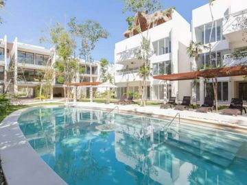 Penthouse amueblado con rooftop privado, en venta, Aldea Zama, Tulum