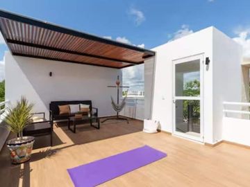 Penthouse amueblado con rooftop privado, en venta, Aldea Zama, Tulum