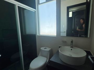 DEPARTAMENTO DE 2 HABITACIONES EN ZAVALETA Y RECTA CHOLULA