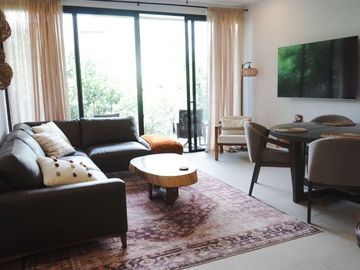 Condo amueblado, vista al campo de golf, venta, Tulum Country Club