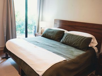 Condo amueblado, vista al campo de golf, venta, Tulum Country Club
