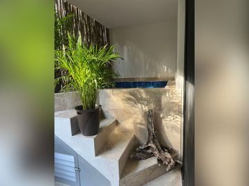 Departamento con jacuzzi privado en venta, Aldea Zama, Tulum