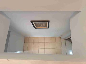 Di rumah nyaman di cluster  mahagoni  graha raya