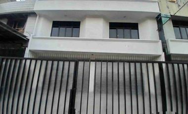 Dijual dan Disewakan Ruko Gandeng 2 Bangunan Baru Lokasi Pinggir Jalan Utama Di Pondok Kelapa, Duren Sawit. Jakarta Timur