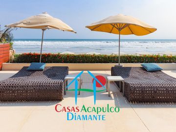 Departamento a pie de playa con terraza y vista frontal al mar