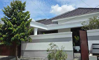 Dijual rumah full furnish. Full renovasi di Jakasetia, dekat Galaxy, Bekasi. Jawa Barat