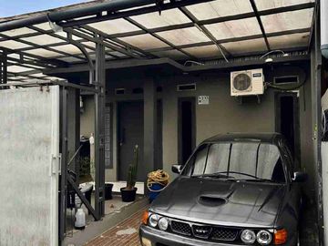 Rumah Bagus Tanah Luas Dalam Cluster