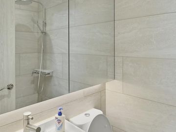 1 Bedroom Condo For Rent in Mahogany One Serendra BGC