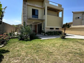 VENDO CASA INDEPENDIENTE EN SABANILLA - ATLANTICO