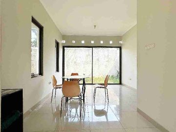 Rumah Baru Posisi Hook di Condet Dekat PGC Cililitan, TB.Simatupang, Pasar Kramatjati, RS.Polri, Sekolah Global Jaya