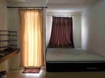 di sewakan apartemen green lake Sunter tipe studio furnished