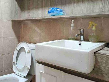 di sewakan apartemen green lake Sunter tipe 2 bedroom furnish
