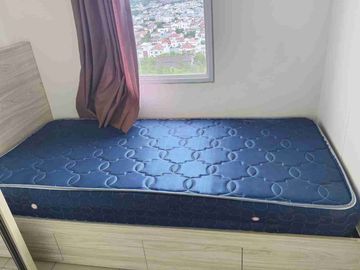 di sewakan apartemen green lake Sunter tipe 2 bedroom furnish