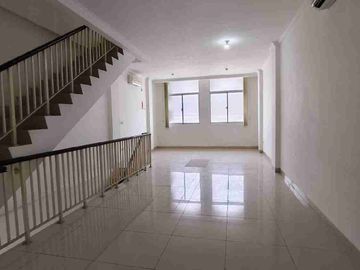 Ruko 2.5 Lantai siap pakai Cocol buat kantor dan usaha lain nya Grand Galaxy Bekasi Selatan