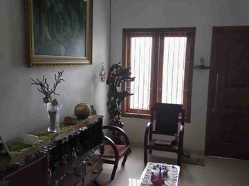 Rumah 2 Lantai Siap Huni Kawasan Elite Villa Puncak Tidar