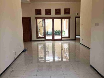 Rumah Bagus Siap Huni di Perumahan Puncak Dieng Malang