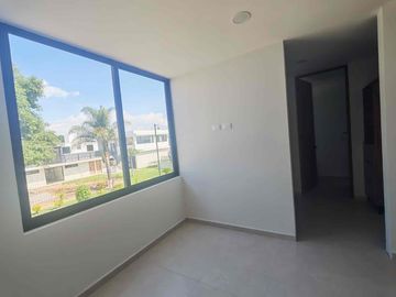 ¡Oportunidad en La Vid! Casa en Cuautlancingo a Minutos de VW, Outlet y Periférico
